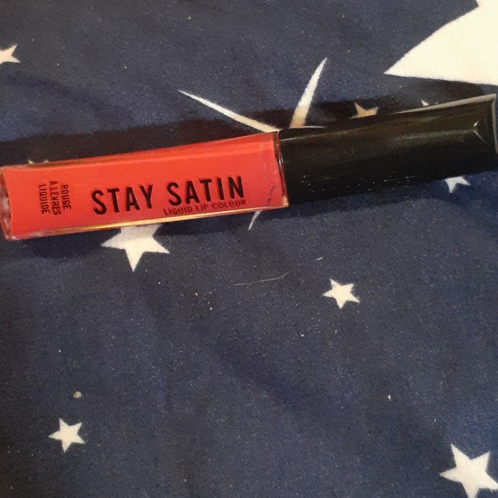 Stay satin liquid lip colour